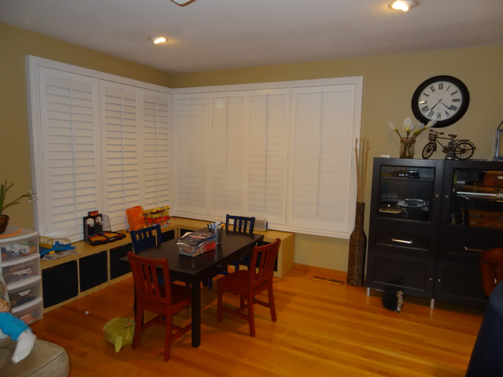 family room play area, toy storage, play room craft table