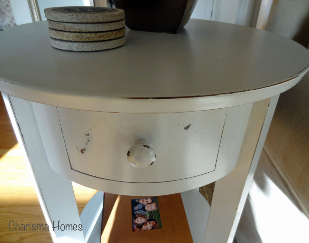 how to distress furniture, distressed side table, stonington gray painted table