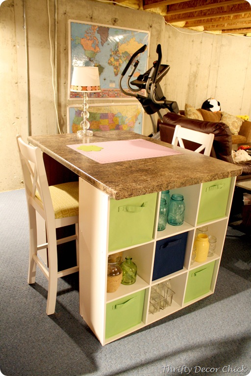 thrifty decor chick craft table
