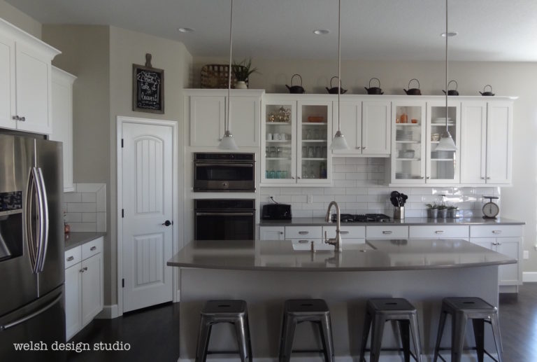 white industrial farmhouse kitchen