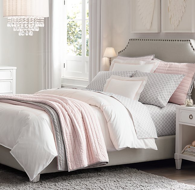 pink and gray bedding