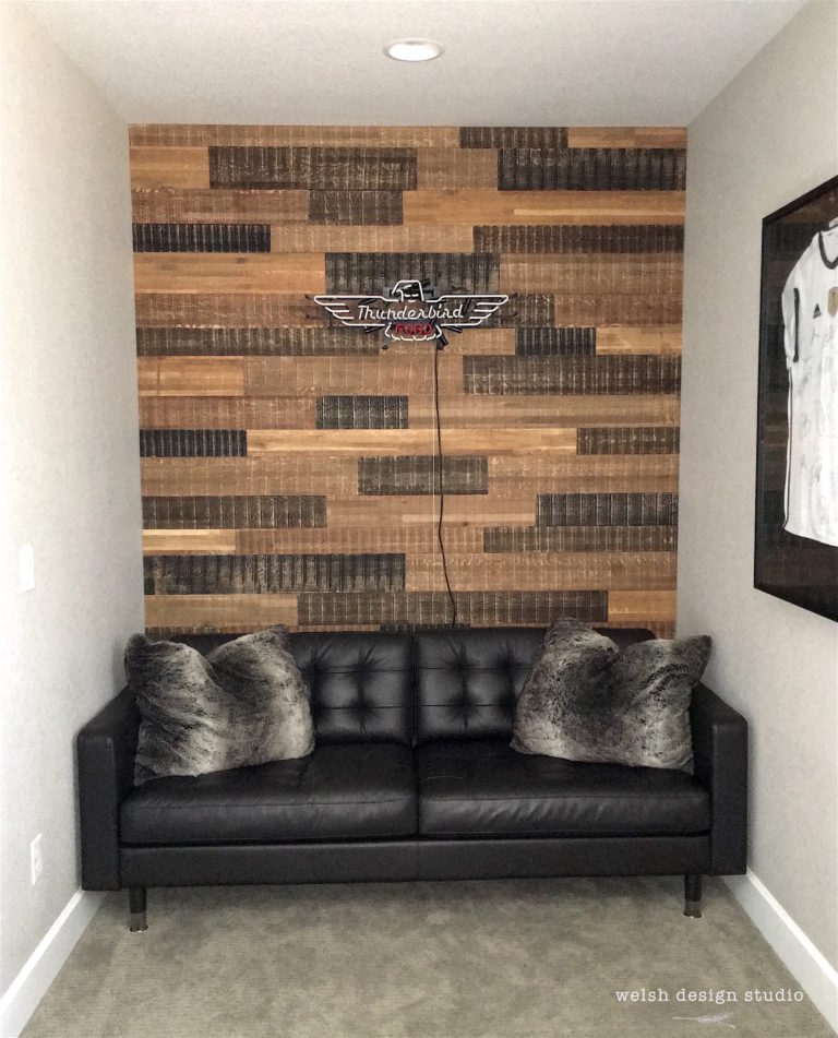 Reclaimed Wood Wall in Teen Boy’s Bedroom