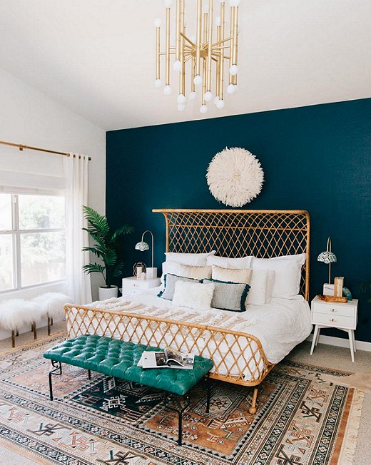 bedroom teal accent wall