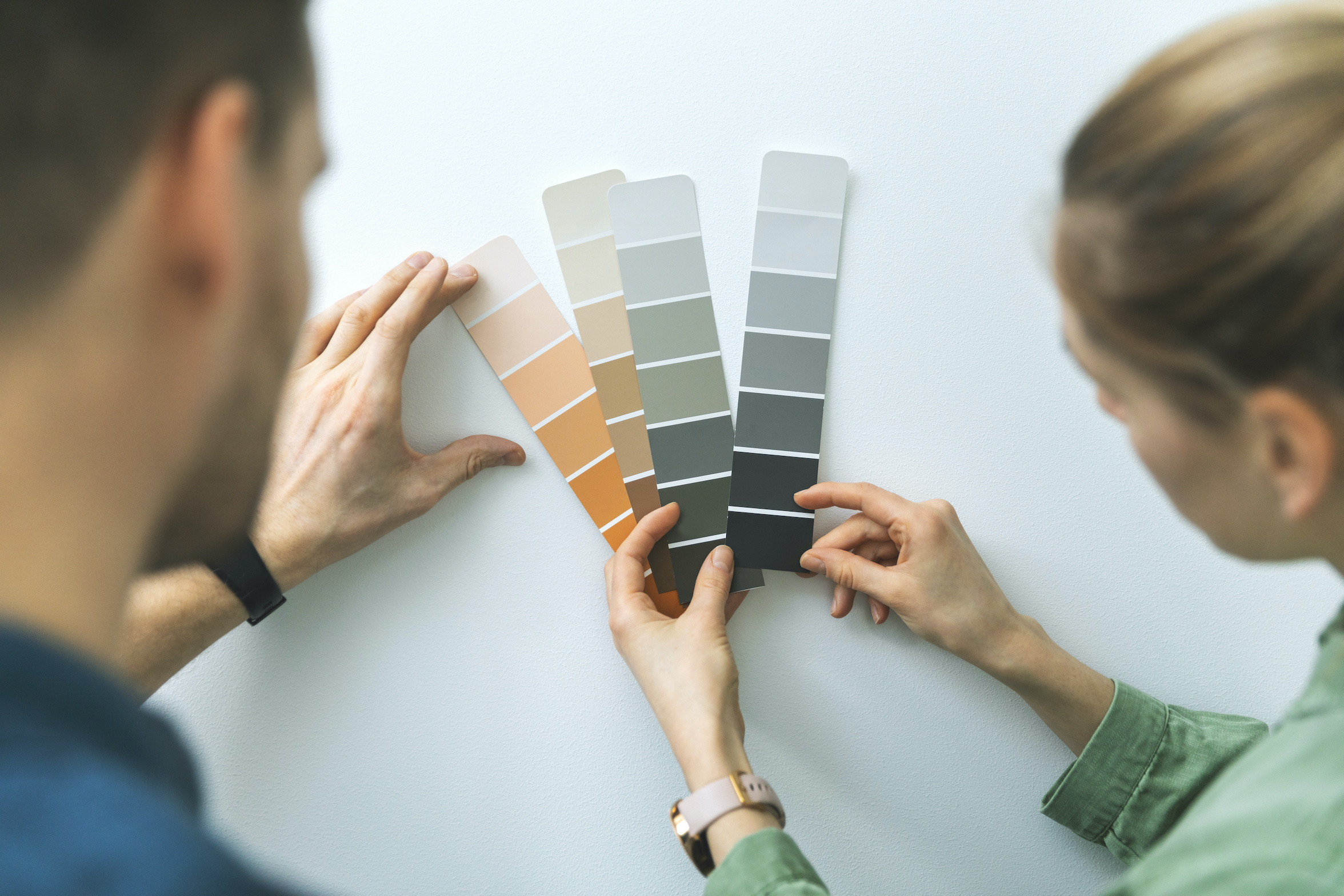 choosing paint colors for interior design