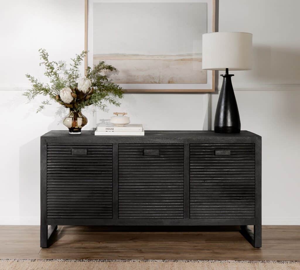 sofa table decor ideas