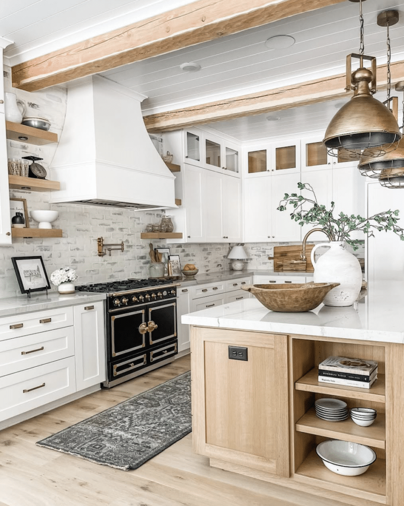 bm chantilly lace kitchen cabinets