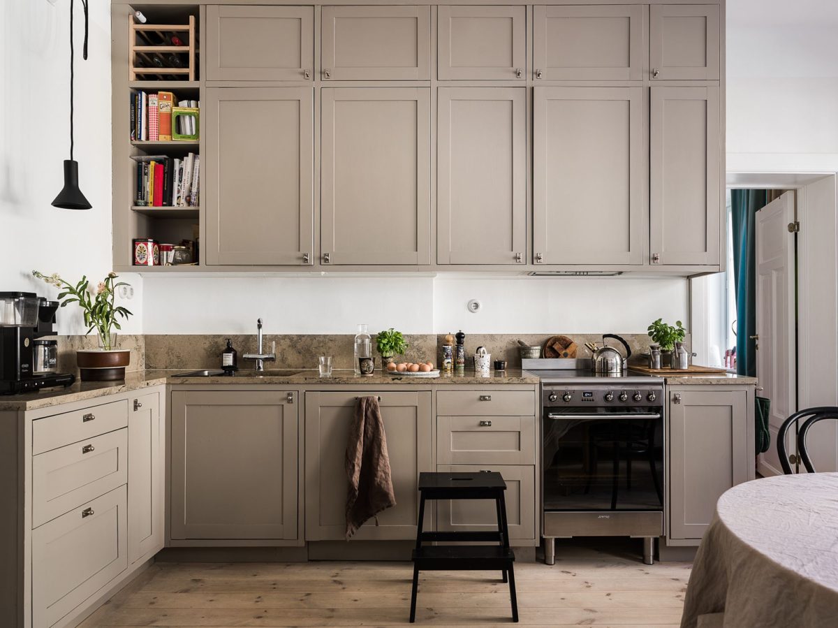 Beautiful Kitchen Cabinet Paint Colors (That Aren't White) – Welsh Design Studio