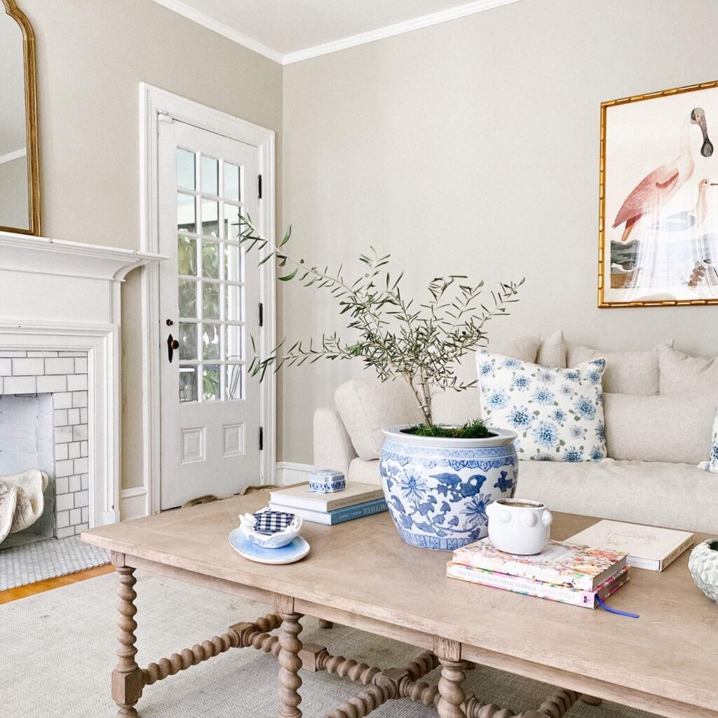 Discover the 5 Best Benjamin Moore Greige Paint Colors – Welsh Design Studio, image size:1024x1024